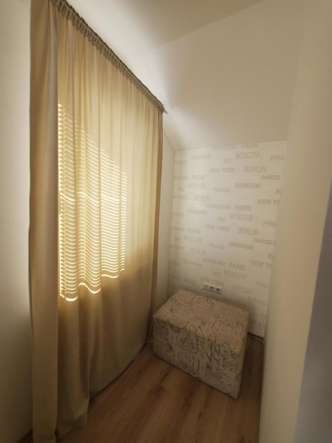 Ferienwohnung Sleep And Drive White Sarajevo Exterior foto